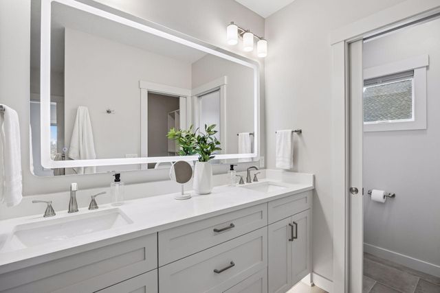 3800 Enchanted Lane, Minnetrista, MN 55364