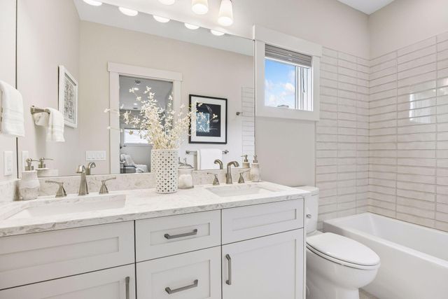 3800 Enchanted Lane, Minnetrista, MN 55364