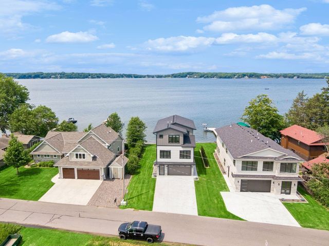 3800 Enchanted Lane, Minnetrista, MN 55364