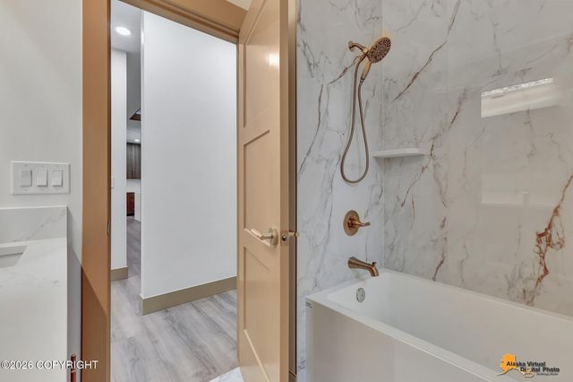 L5 B2 W Peak Circle, Big Lake, AK 99623