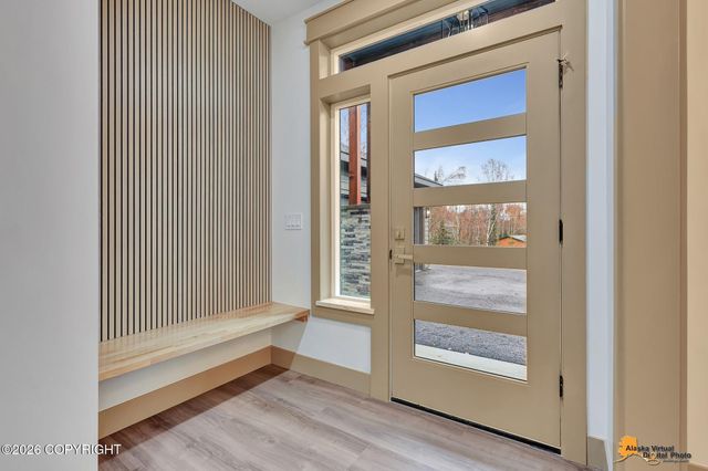 L5 B2 W Peak Circle, Big Lake, AK 99623