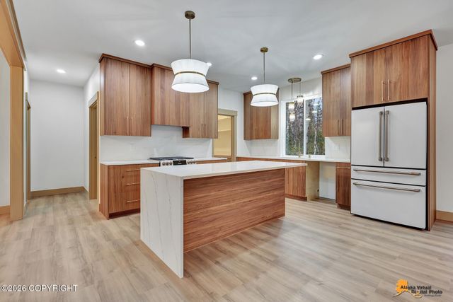 L5 B2 W Peak Circle, Big Lake, AK 99623