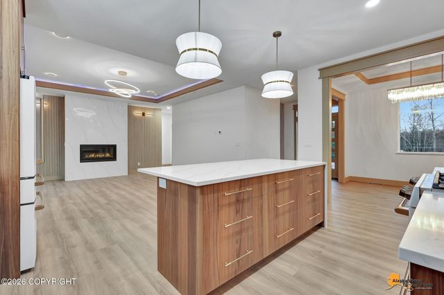 L5 B2 W Peak Circle, Big Lake, AK 99623