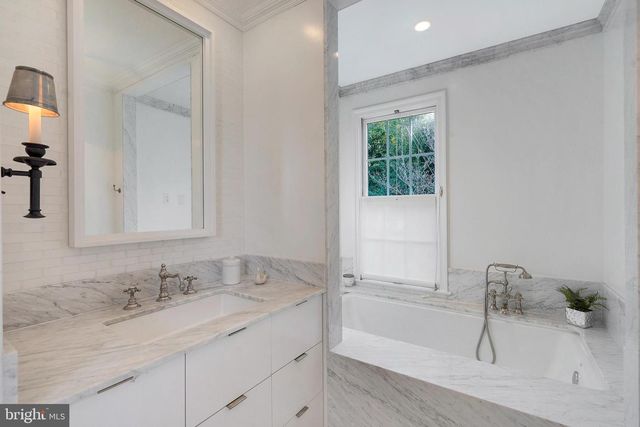 815 ARCTURUS ON THE POTOMAC, Alexandria, VA 22308