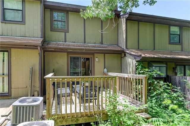 2911 Eaton Street, Kansas City, KS 66103