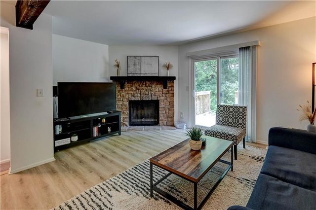 2911 Eaton Street, Kansas City, KS 66103