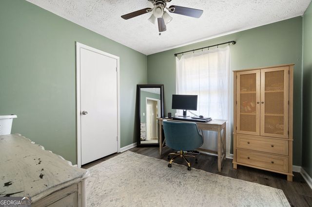 3951 Garden Circle, Acworth, GA 30101