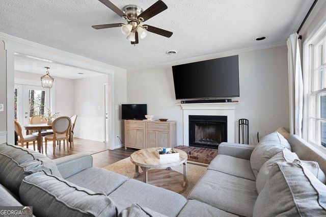 3951 Garden Circle, Acworth, GA 30101