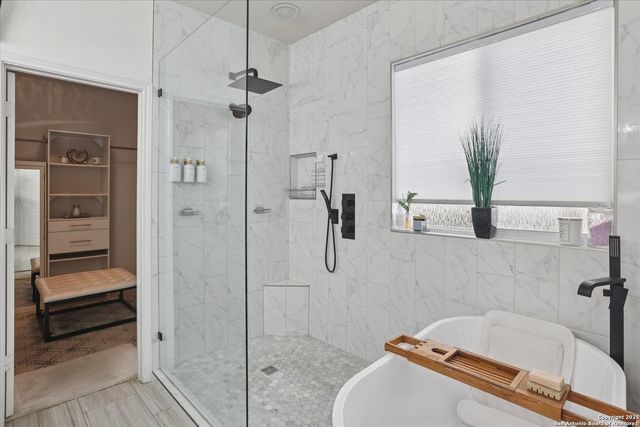 15866 Redwoods Mnr, San Antonio, TX 78247