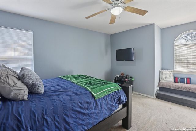 15866 Redwoods Mnr, San Antonio, TX 78247