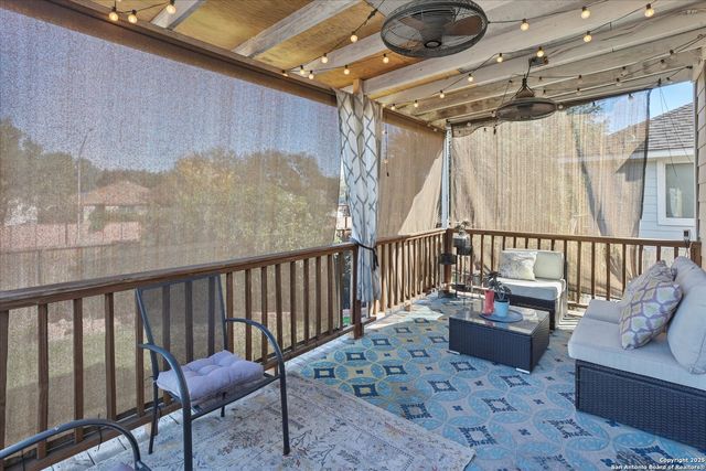 15866 Redwoods Mnr, San Antonio, TX 78247