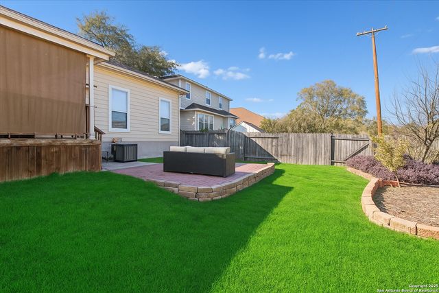 15866 Redwoods Mnr, San Antonio, TX 78247