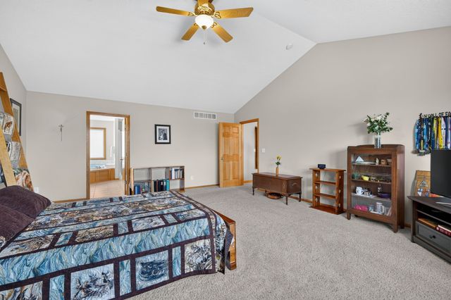 2215 SW WOODLAND Drive, Ankeny, IA 50023