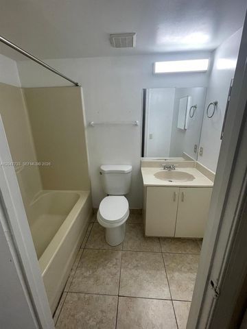 3660 N 56th Ave 601, Hollywood, FL 33021
