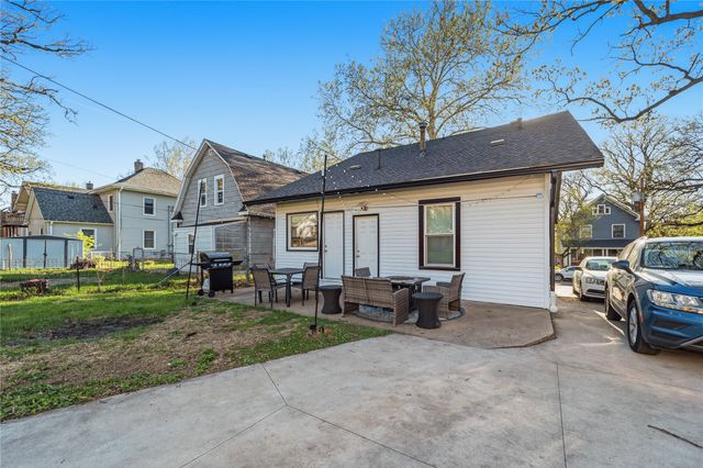 1519 32nd Street, Des Moines, IA 50311