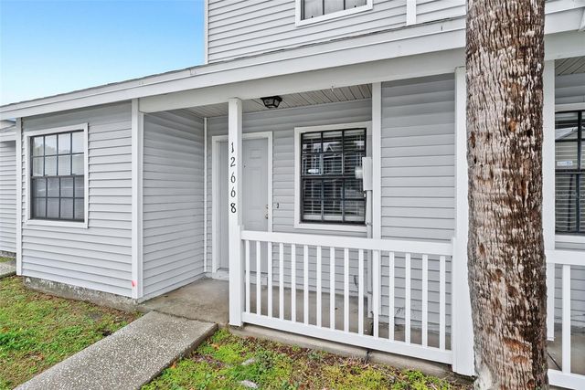 12668 CASTLE HILL DRIVE, Tampa, FL 33624