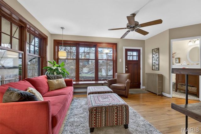 7435 Cornell Avenue, St Louis, MO 63130