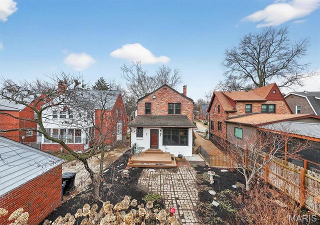 7435 Cornell Avenue, St Louis, MO 63130