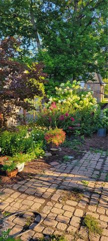 7435 Cornell Avenue, St Louis, MO 63130