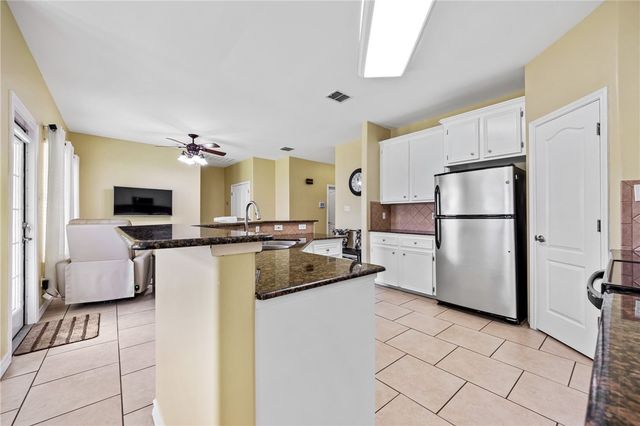 3137 Masterson Dr, Corpus Christi, TX 78415