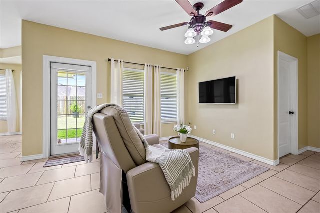 3137 Masterson Dr, Corpus Christi, TX 78415