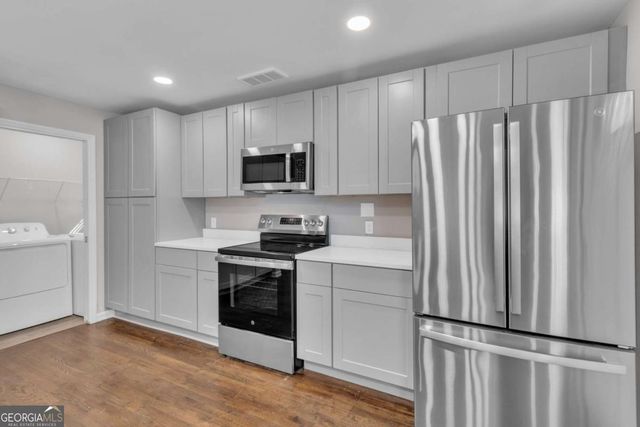 359 Belgarde Place, Atlanta, GA 30354