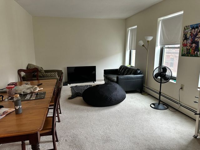 5 Royce Rd 21, Boston, MA 02134