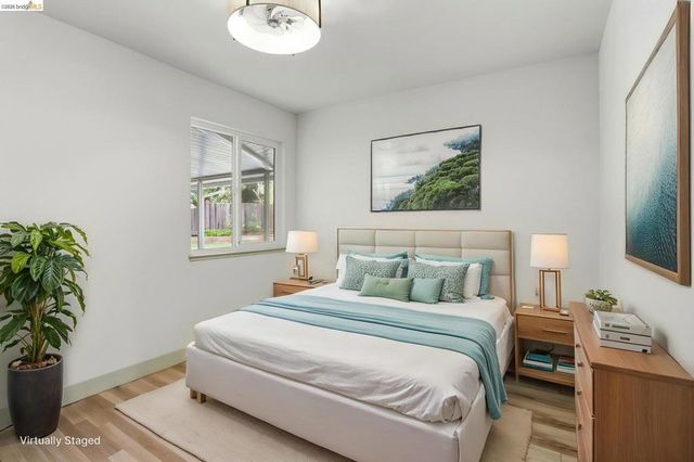 2438 Merritt Pl, Livermore, CA 94550