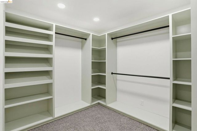 2438 Merritt Pl, Livermore, CA 94550