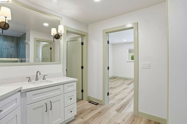 2438 Merritt Pl, Livermore, CA 94550