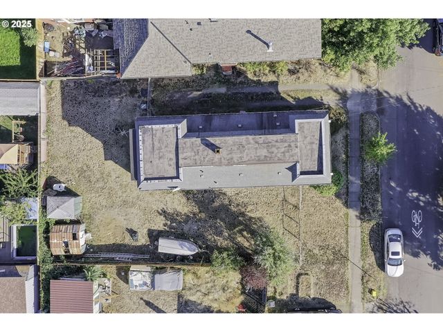 6131 Se 87TH Ave, Portland, OR 97266