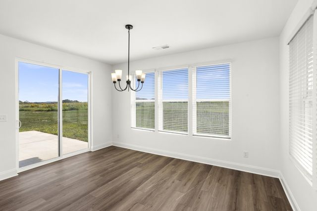 1543 Oak Springs Drive, Columbia, TN 38401