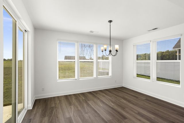 1543 Oak Springs Drive, Columbia, TN 38401