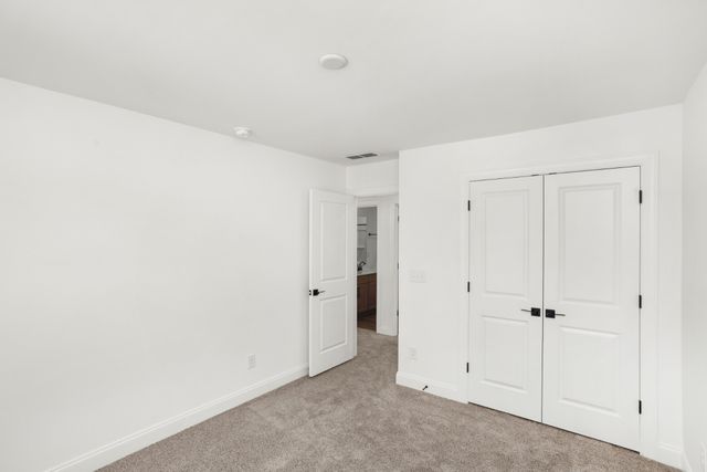 1543 Oak Springs Drive, Columbia, TN 38401
