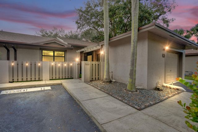 7540 NW 79th Avenue T5, Tamarac, FL 33321