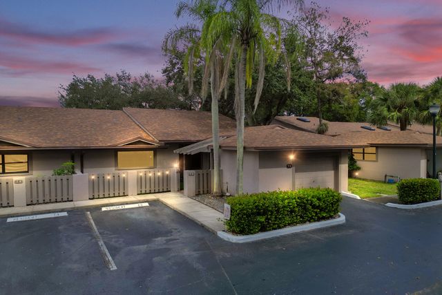 7540 NW 79th Avenue T5, Tamarac, FL 33321