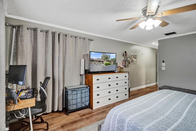 7540 NW 79th Avenue T5, Tamarac, FL 33321