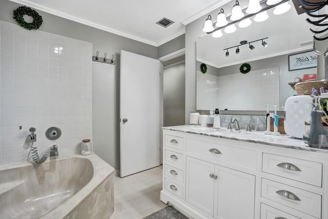 7540 NW 79th Avenue T5, Tamarac, FL 33321