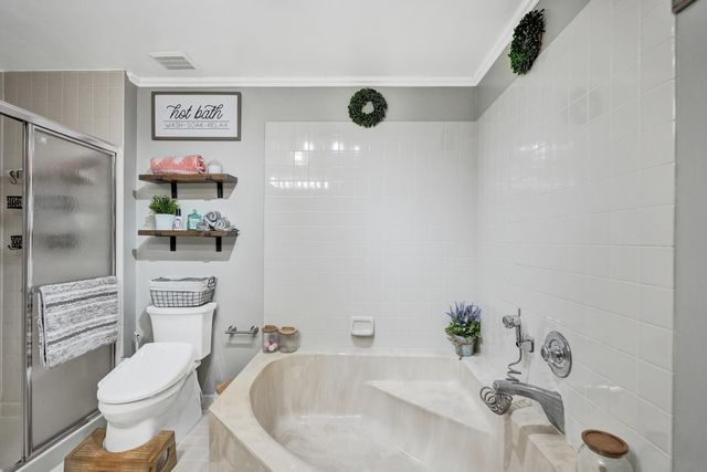 7540 NW 79th Avenue T5, Tamarac, FL 33321