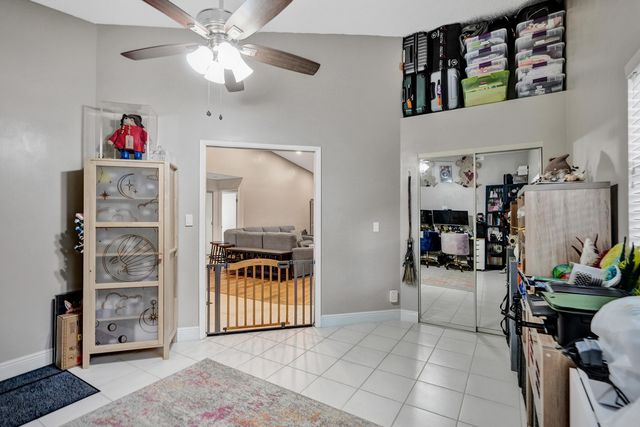 7540 NW 79th Avenue T5, Tamarac, FL 33321