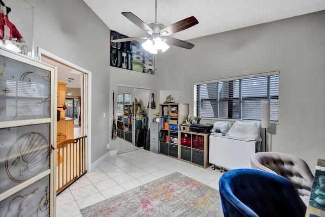 7540 NW 79th Avenue T5, Tamarac, FL 33321