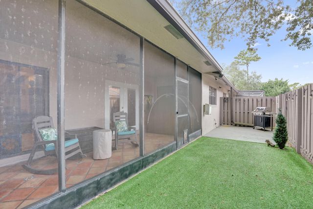 7540 NW 79th Avenue T5, Tamarac, FL 33321