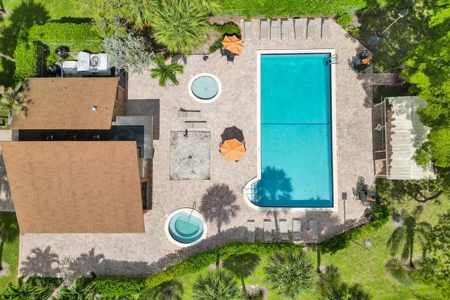 7540 NW 79th Avenue T5, Tamarac, FL 33321