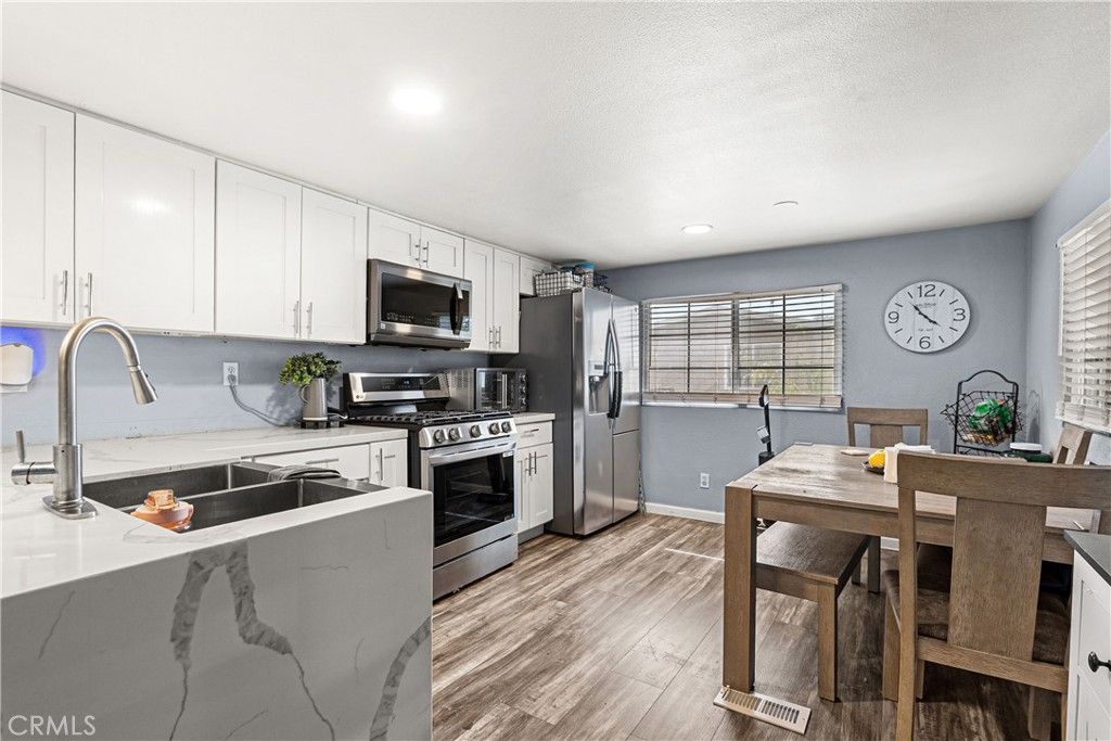 760 E 9TH 117, San Bernardino, CA 92410