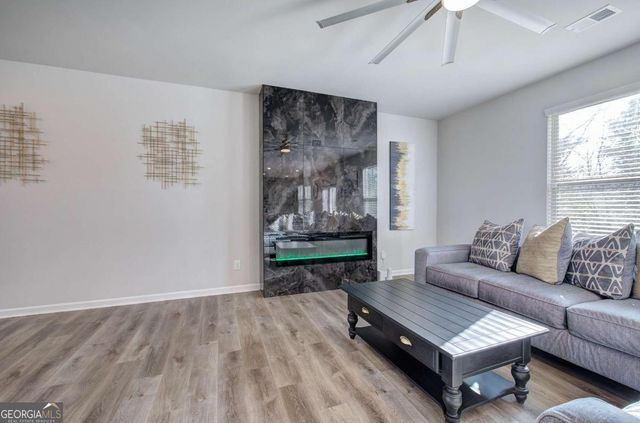 502 Mcginnis Circle, Calhoun, GA 30701