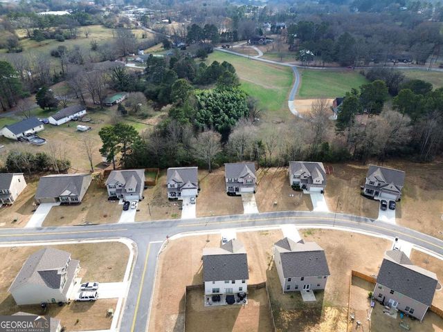 502 Mcginnis Circle, Calhoun, GA 30701