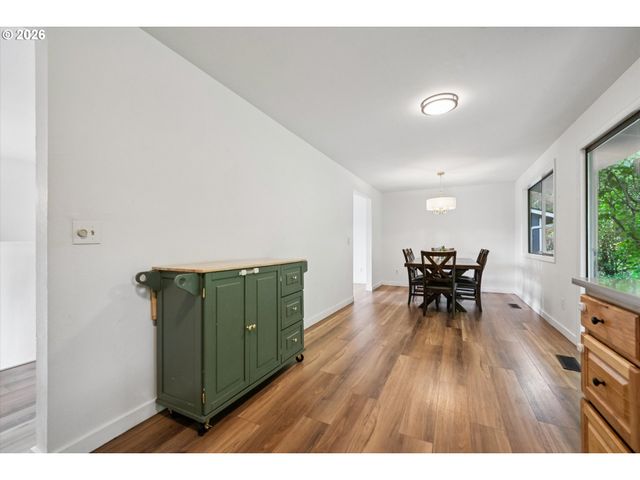 3435 6TH Ave, Salem, OR 97302