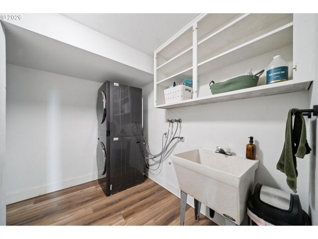 3435 6TH Ave, Salem, OR 97302