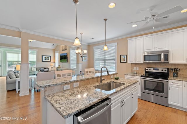 3227 Bay Winds Drive, Southport, NC 28461