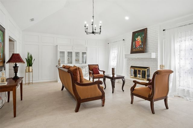 3512 Cliffwood Drive, Colleyville, TX 76034